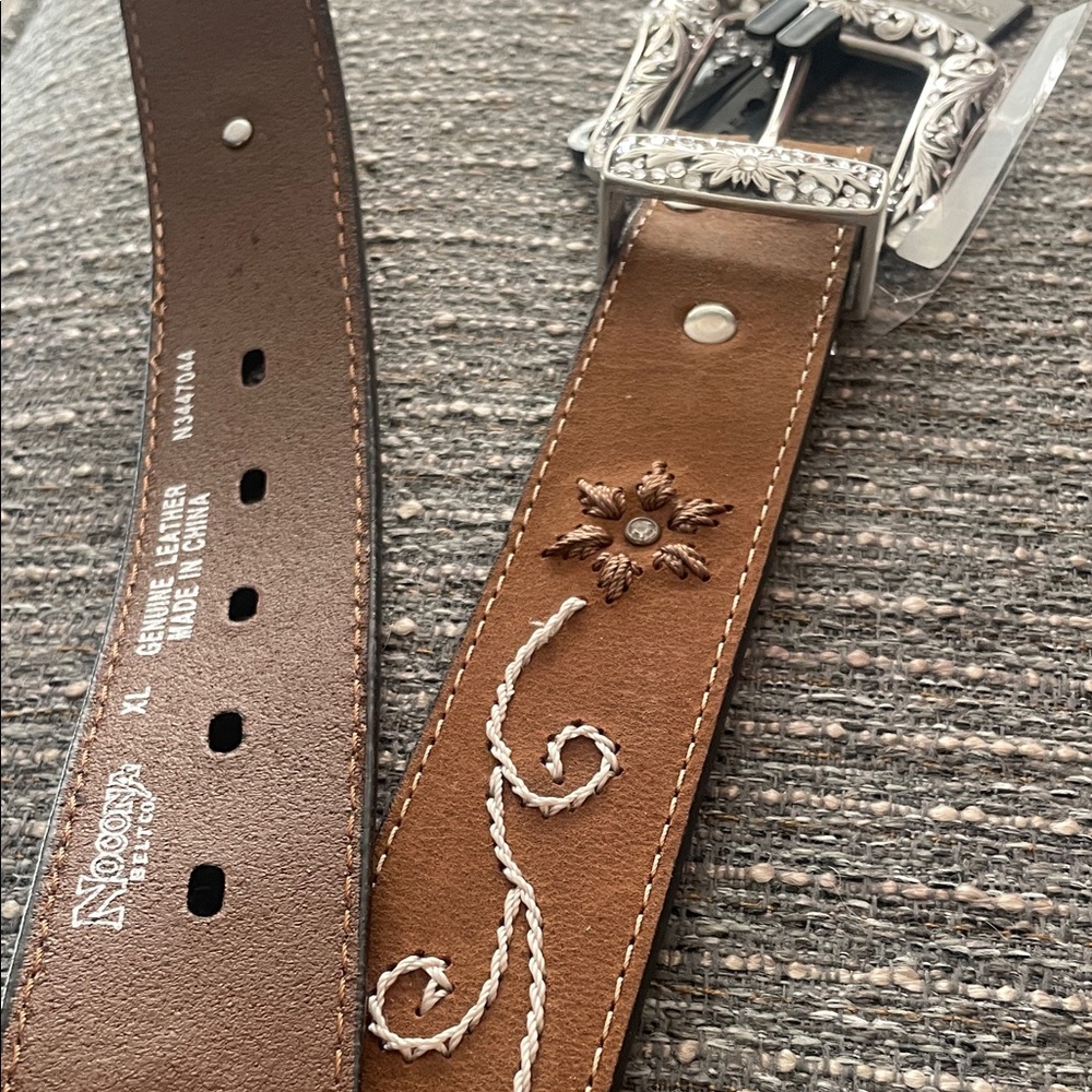 Noone Brown Leather Belt with Floral Design